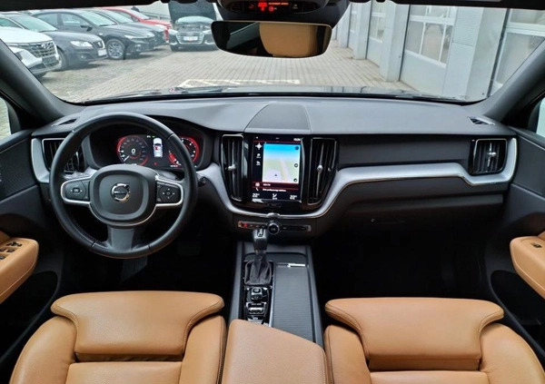 Volvo XC 60 cena 134900 przebieg: 101392, rok produkcji 2019 z Kazimierz Dolny małe 497